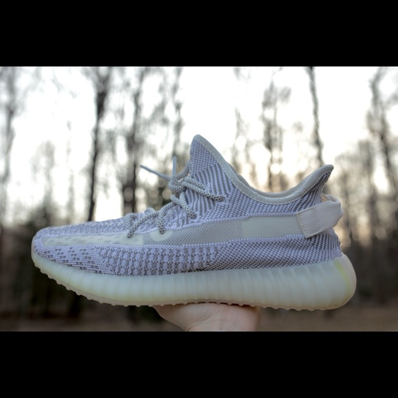 Yeezy Boost 350 V2 *GOAT Verified* - Picture 6 of 9